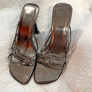 ENZO ANGIOLINI metallic silver strappy heels slides sandals 8M